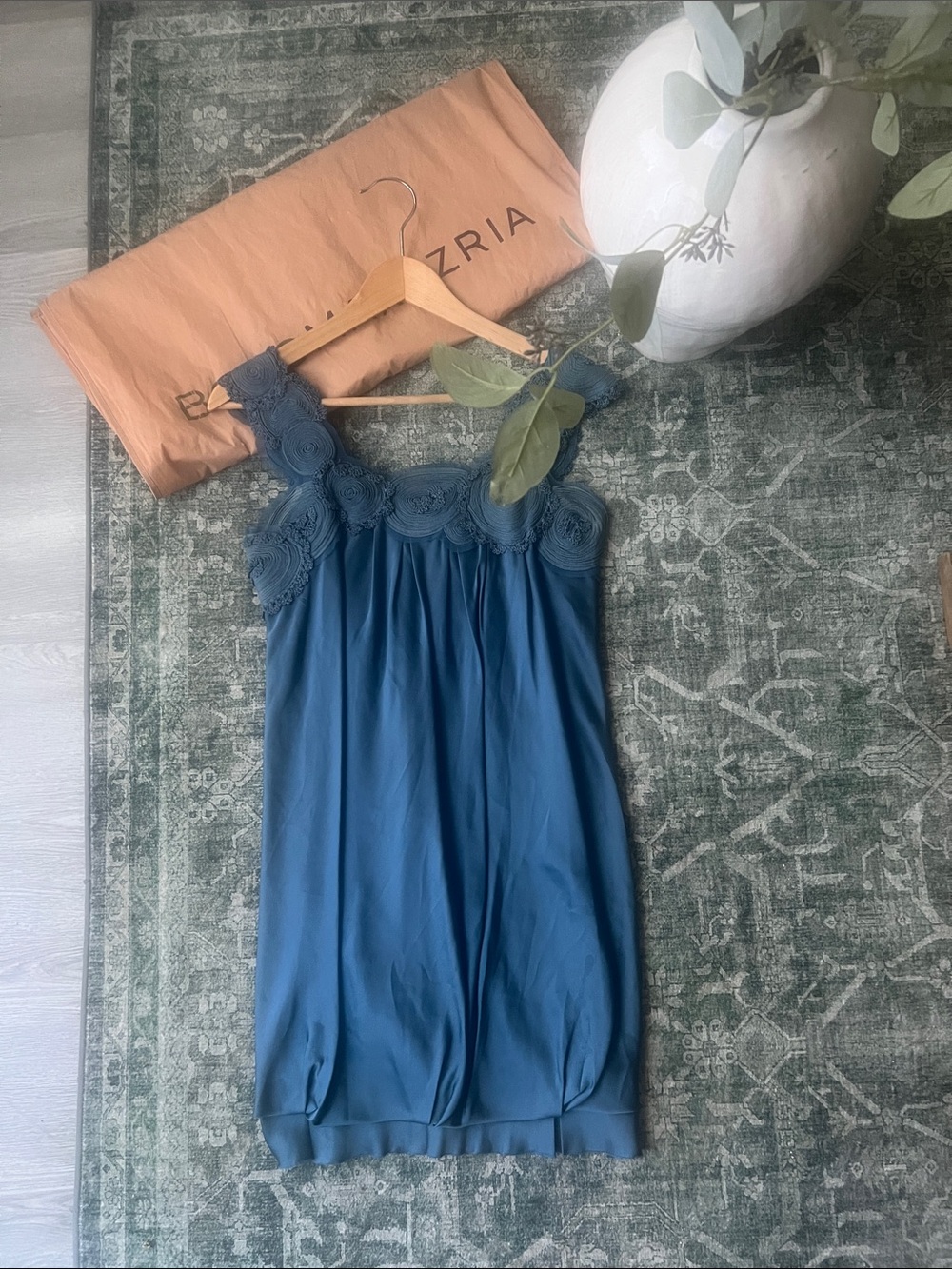 BCBGMaxAzria Teal Blue Silk Floral-Appliqué Sleeveless Dress/ Vintage